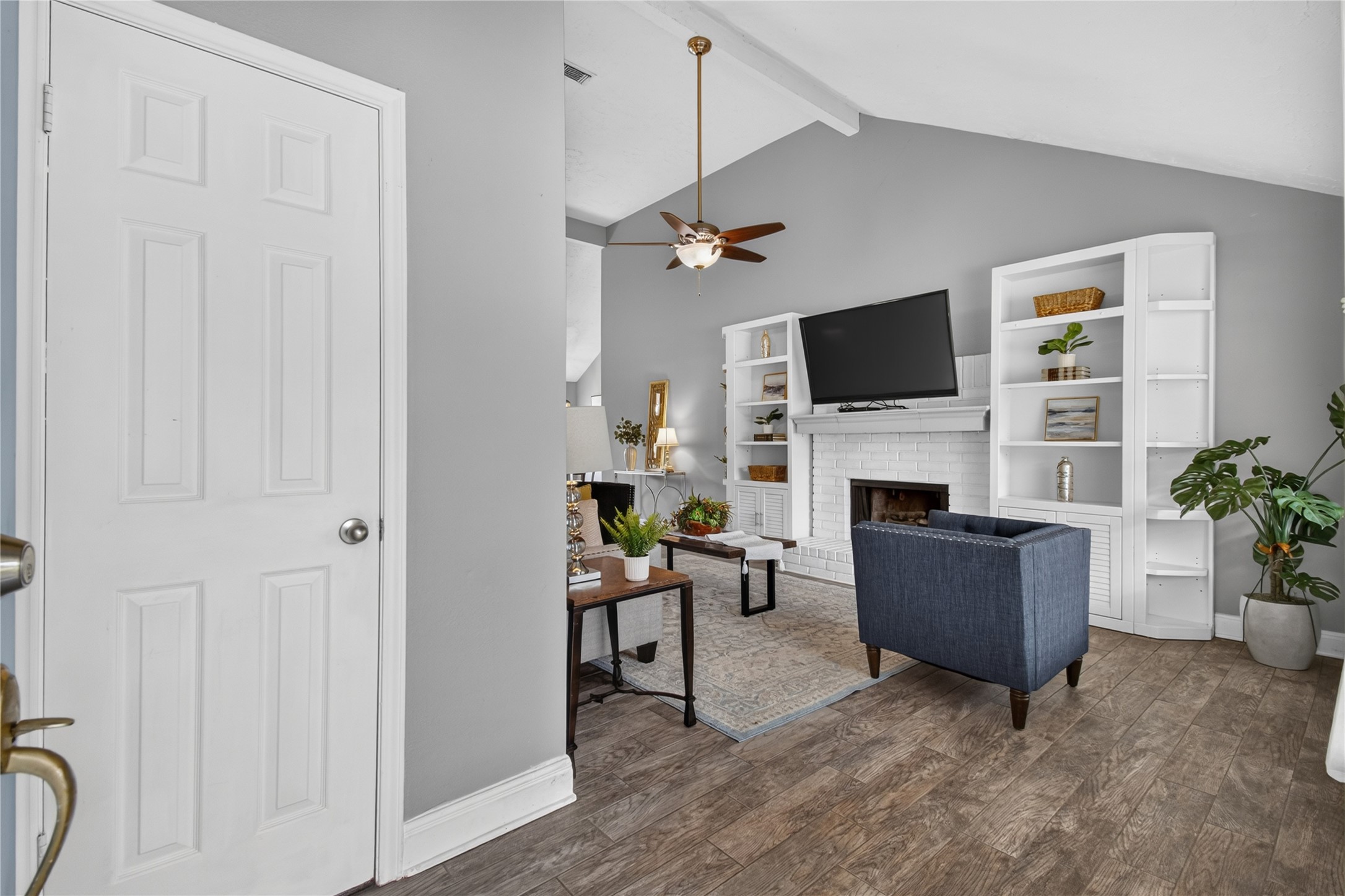 2018 Creston Drive Spring, TX 77386 - Photo 3 of 36