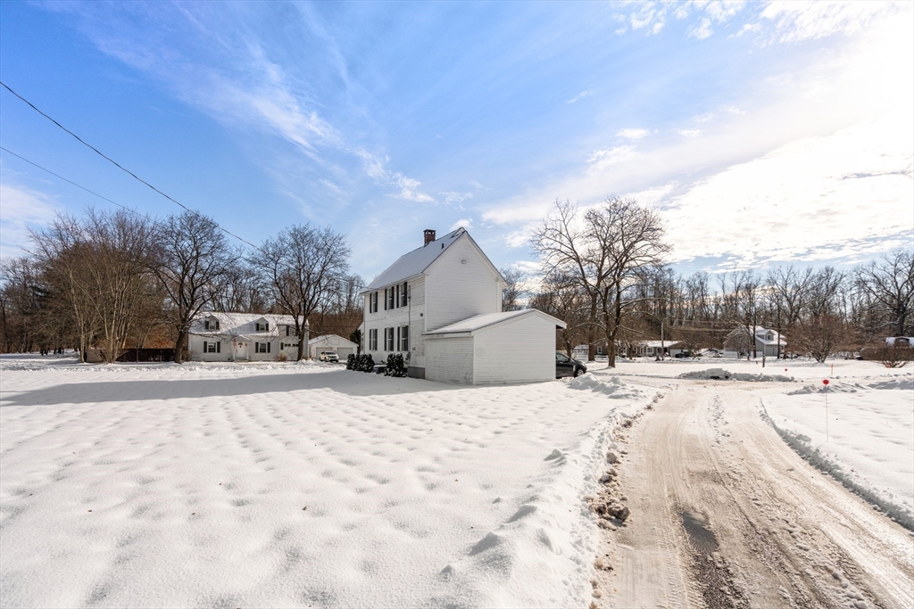 91 Squawfield Road Westfield, MA 01085 - Photo 21 of 27