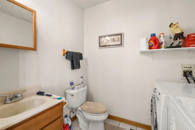 $305,000 | 91 Squawfield Road, Westfield, MA 01085