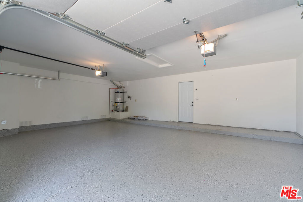 19 Rippling Irvine, CA 92603 - Photo 59 of 69 Finished Garage