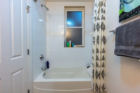 $3,750 | 3233 West Palmer Street, Unit 2, Chicago, IL 60647