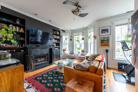 $3,750 | 3233 West Palmer Street, Unit 2, Chicago, IL 60647