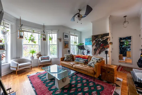 $3,750 | 3233 West Palmer Street, Unit 2, Chicago, IL 60647