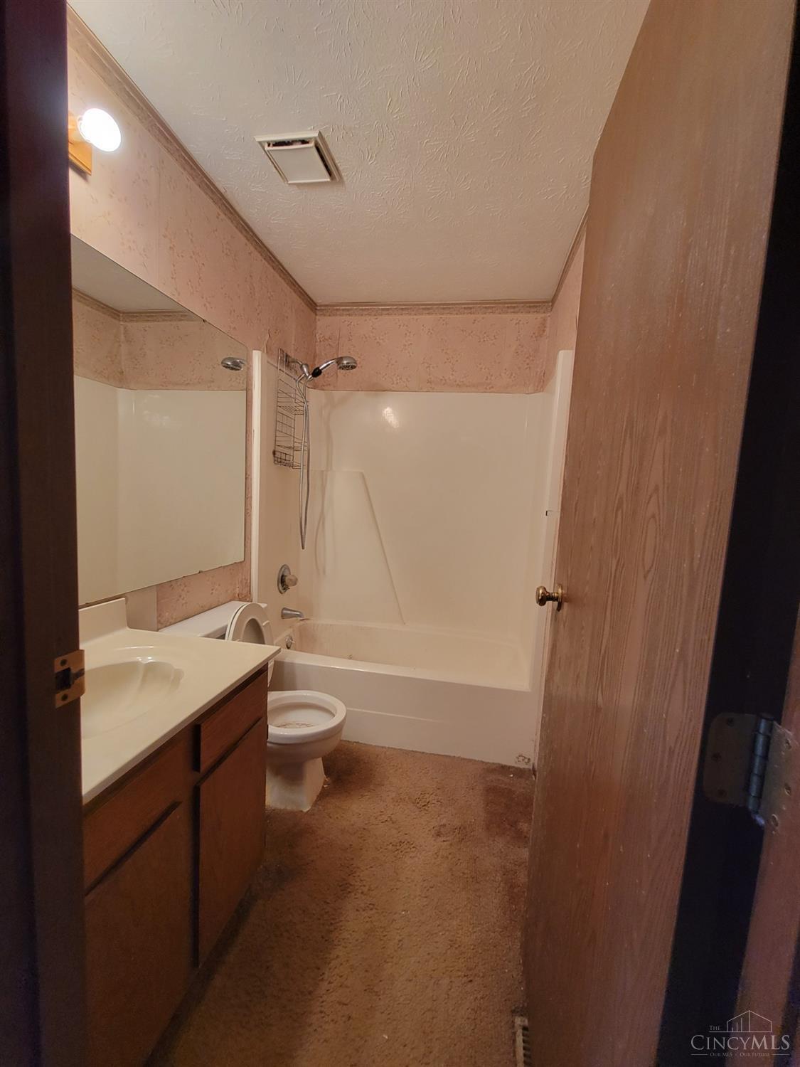 3824 Mack Road, Unit B Fairfield, OH 45014 - Photo 6 of 10