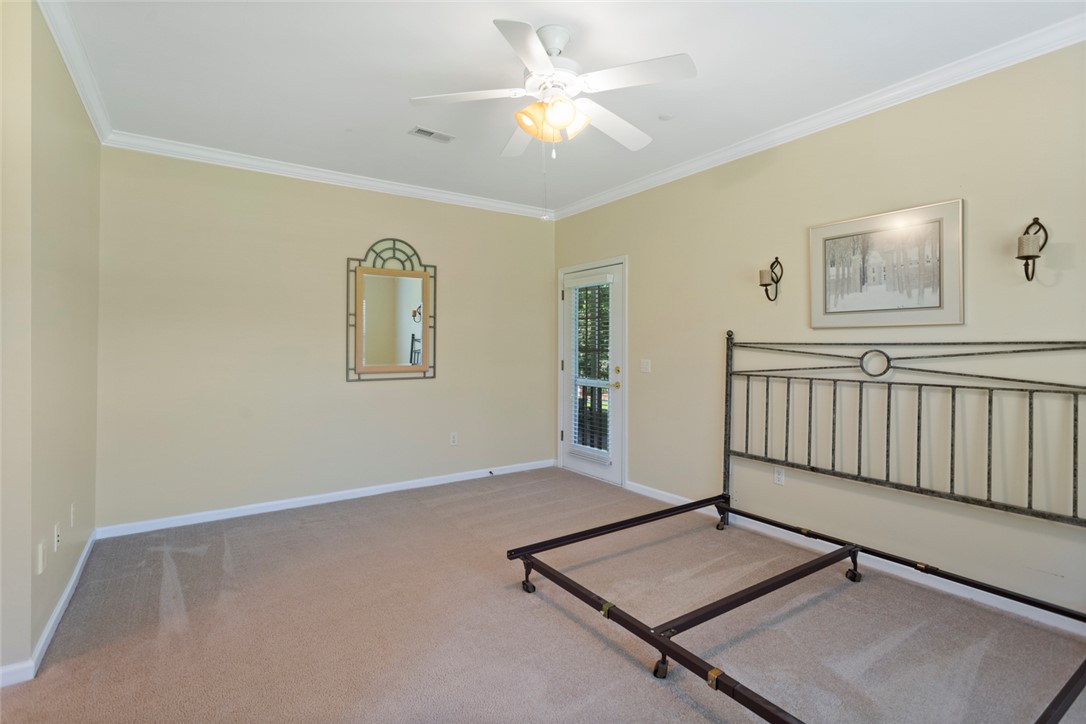 704 Nottingham Court Seneca, SC 29672 - Photo 14 of 48 Gallery Image 14