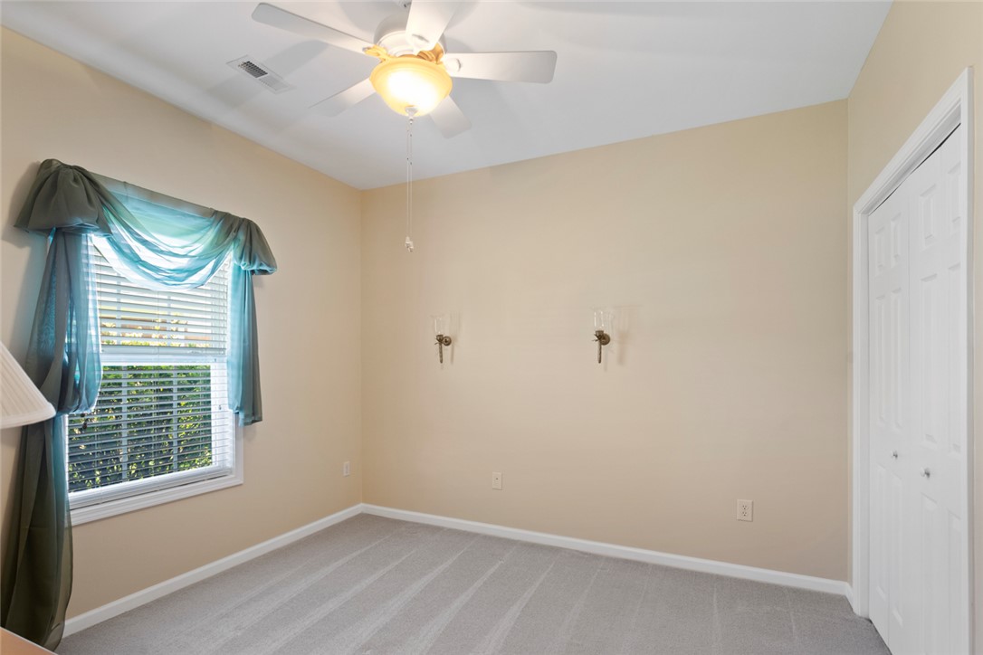 704 Nottingham Court Seneca, SC 29672 - Photo 20 of 48 2nd Bedroom.