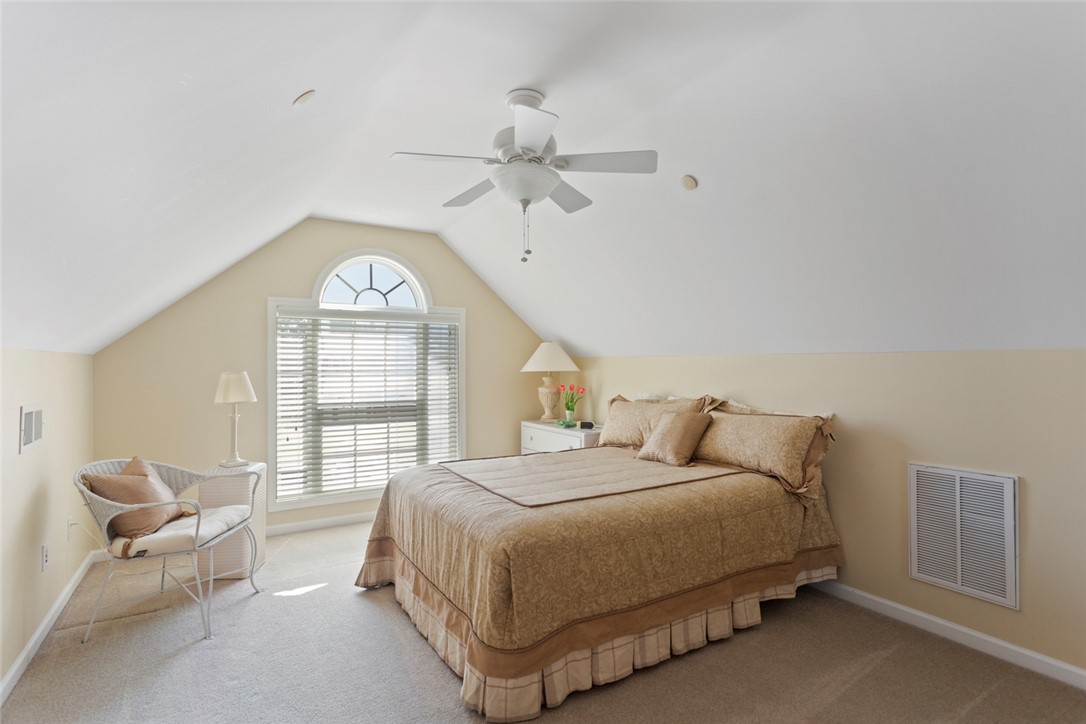 704 Nottingham Court Seneca, SC 29672 - Photo 24 of 48 Bonus room/3rd bedroom.