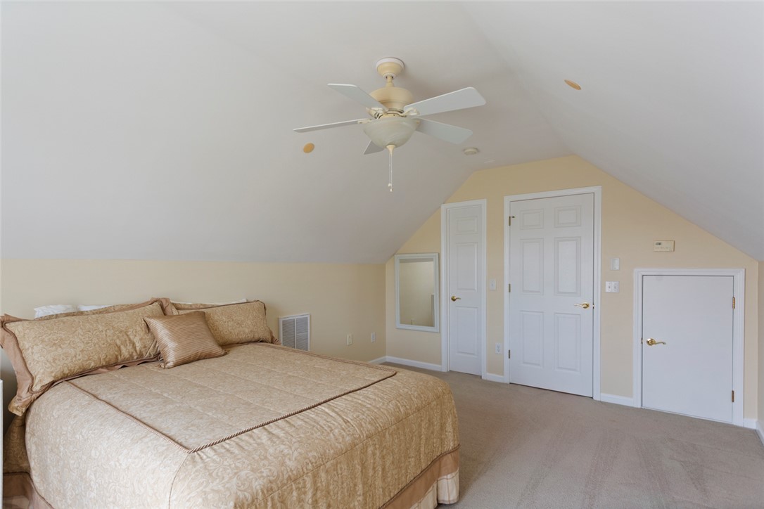 704 Nottingham Court Seneca, SC 29672 - Photo 25 of 48 3rd Bedroom.