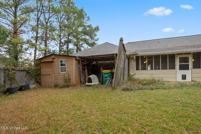 $350,000 | 105 Brae Burn Drive, Jackson, MS 39211