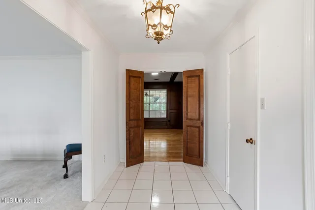 $350,000 | 105 Brae Burn Drive, Jackson, MS 39211