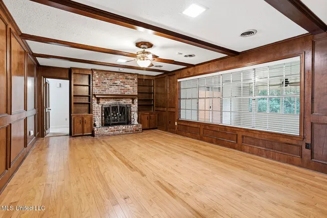 $350,000 | 105 Brae Burn Drive, Jackson, MS 39211