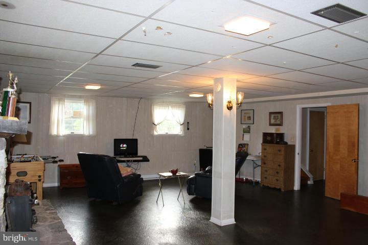 1979 Runnymeade Road Bunker Hill, WV 25413 - Photo 26 of 28 Family Room
