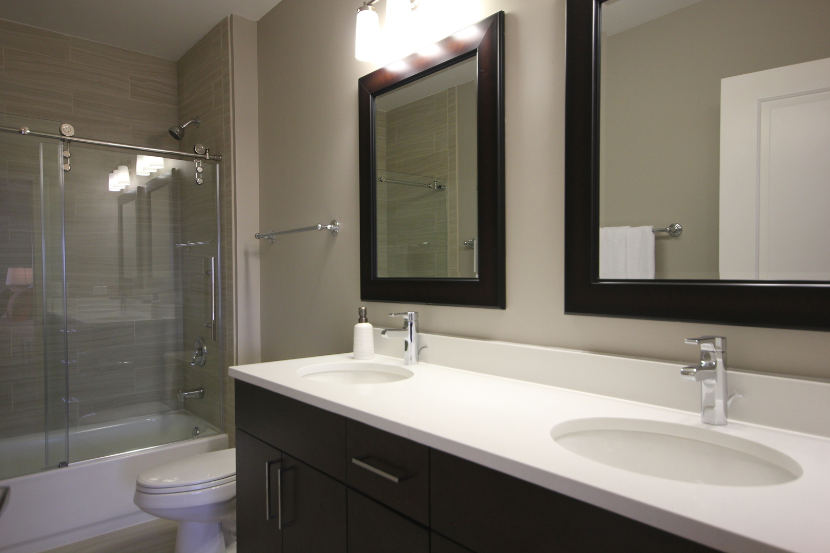 747 North Wabash Avenue, Unit 2501 Chicago, IL 60611 - Photo 11 of 31