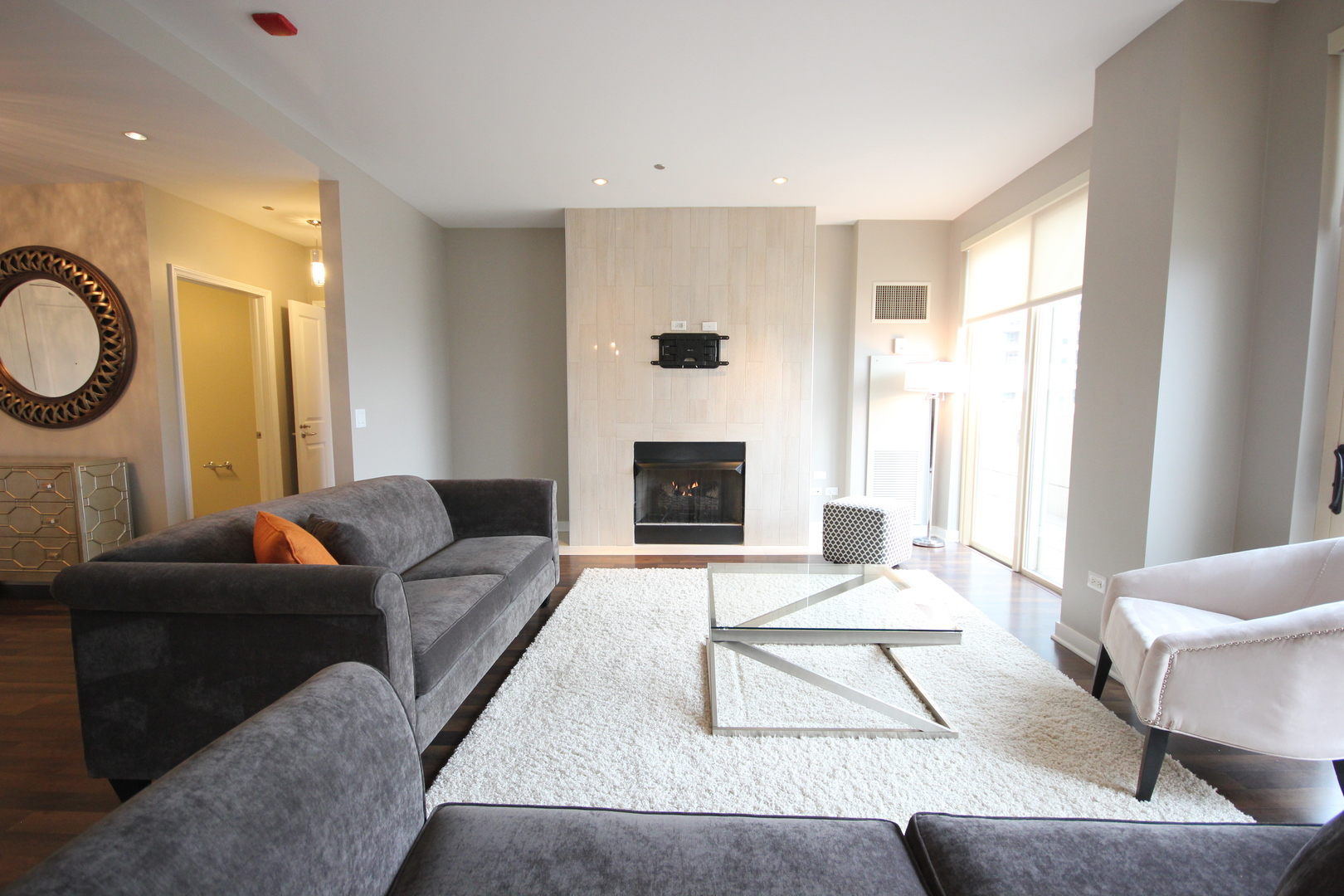 747 North Wabash Avenue, Unit 2501 Chicago, IL 60611 - Photo 5 of 31