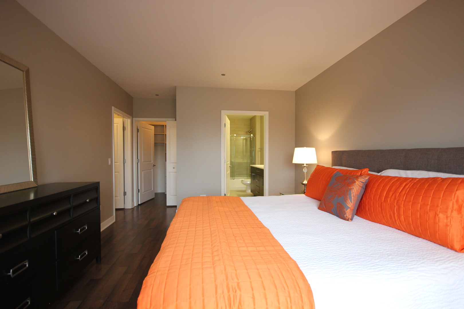 747 North Wabash Avenue, Unit 2501 Chicago, IL 60611 - Photo 10 of 31