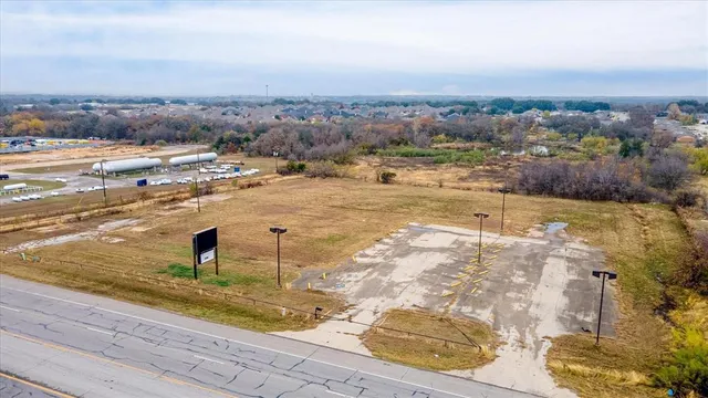 $1,300,000 | 4426 East US Highway 377, Granbury, TX 76049