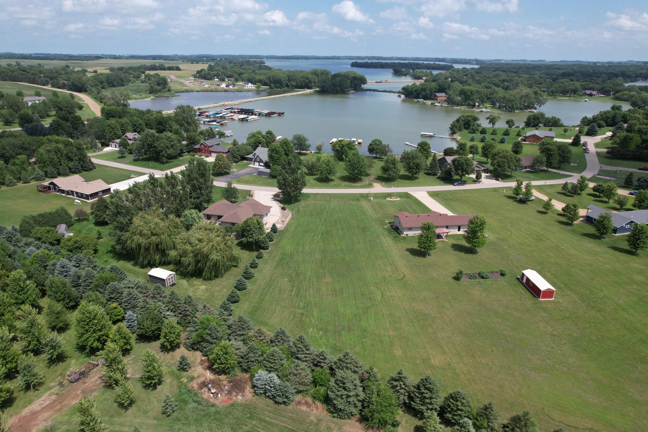 15 Lake Shetek Drive Slayton, MN 56172 - Photo 10 of 22