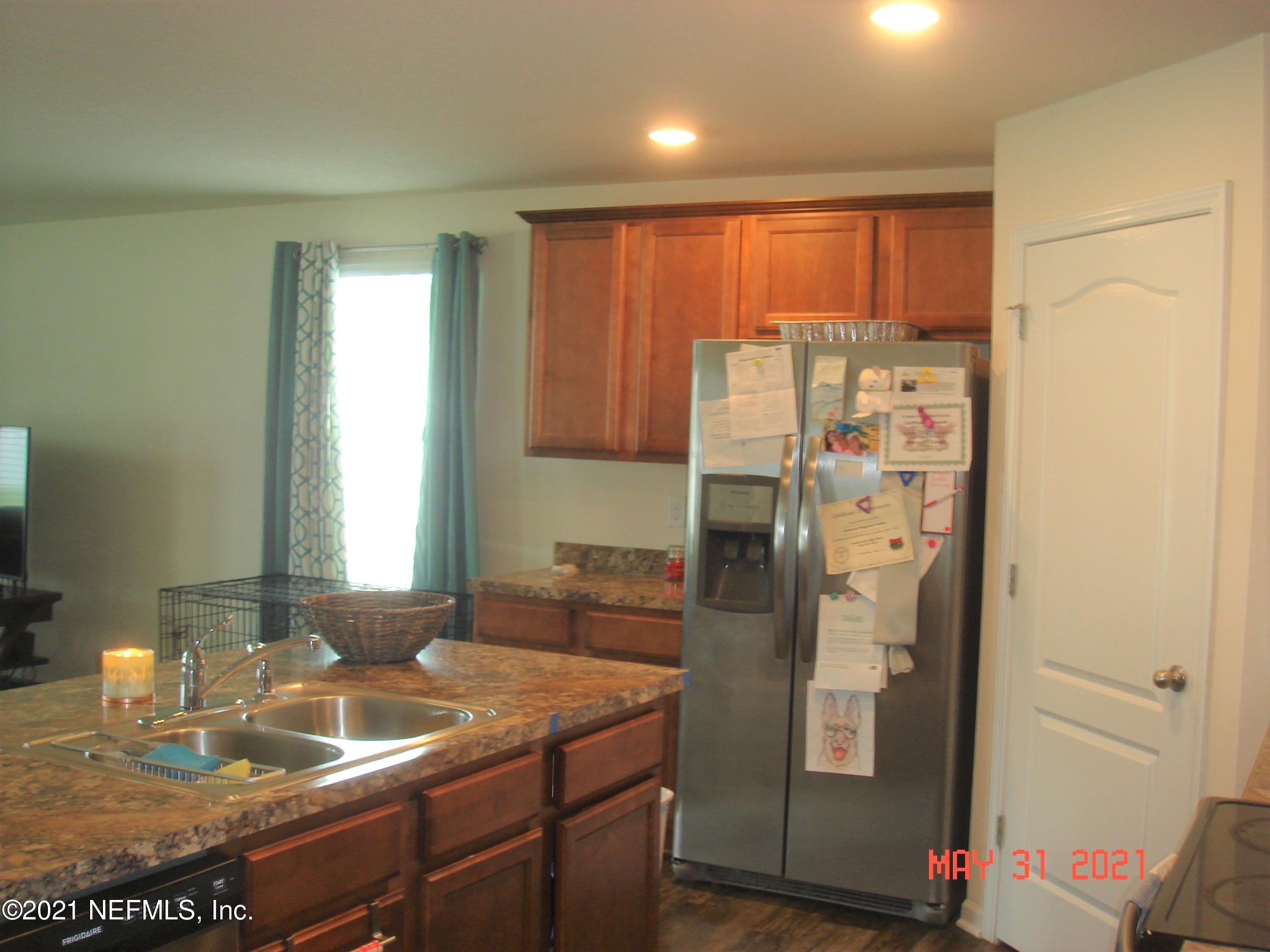 3845 Bronco Road Middleburg, FL 32068 - Photo 8 of 43 Kitchen