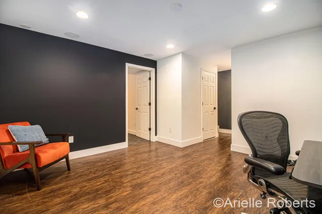 $295,000 | 344 Highland Street Southeast, Grand Rapids, MI 49507