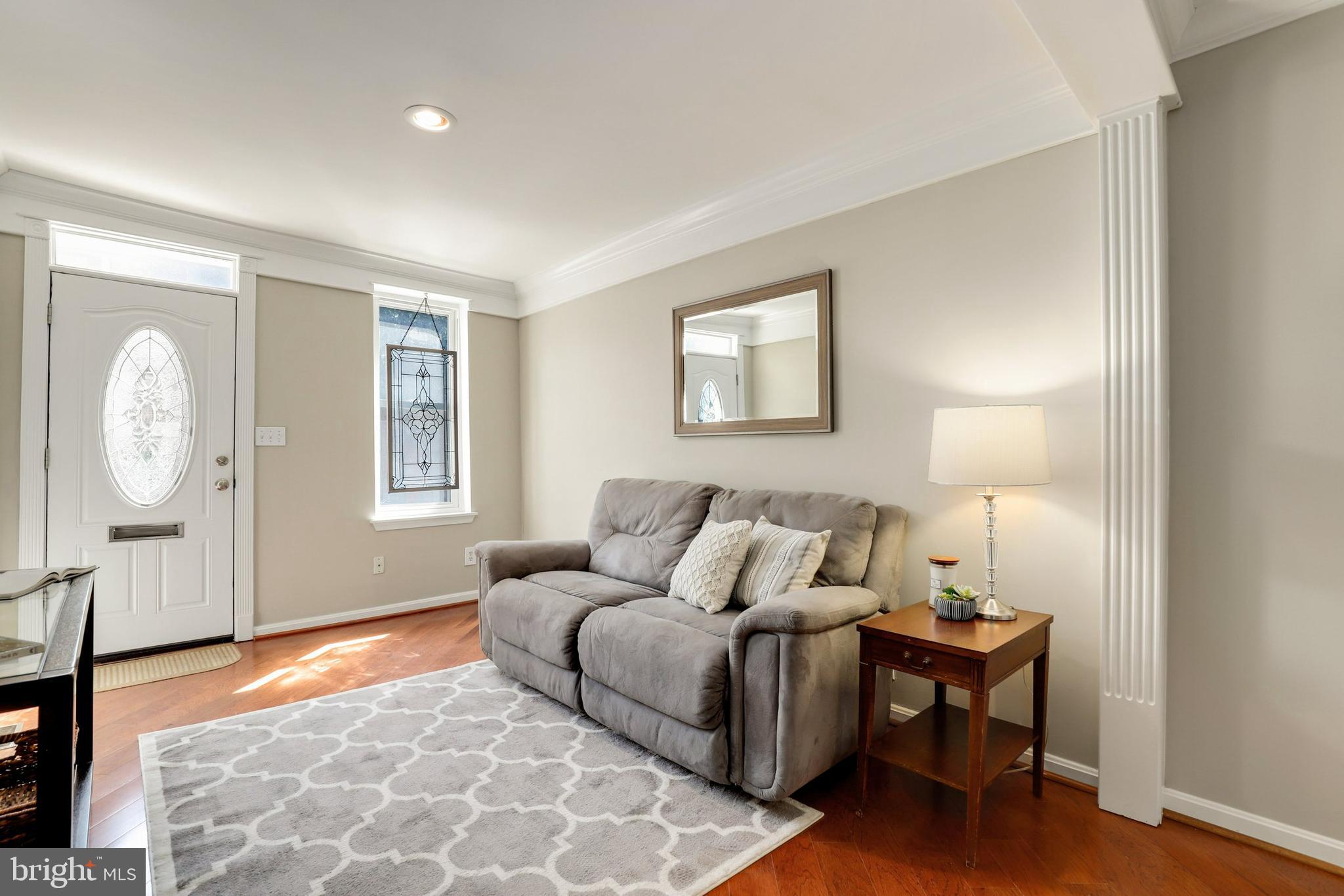 1110 Riverside Avenue Baltimore, MD 21230 - Photo 5 of 48