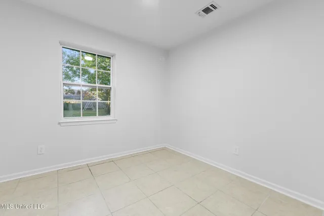 $179,900 | 416 Shadowlawn Court, D'Iberville, MS 39540