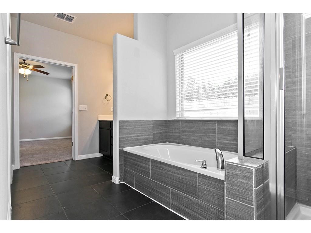9802 Tanglemede Street Austin, TX 78748 - Photo 16 of 35