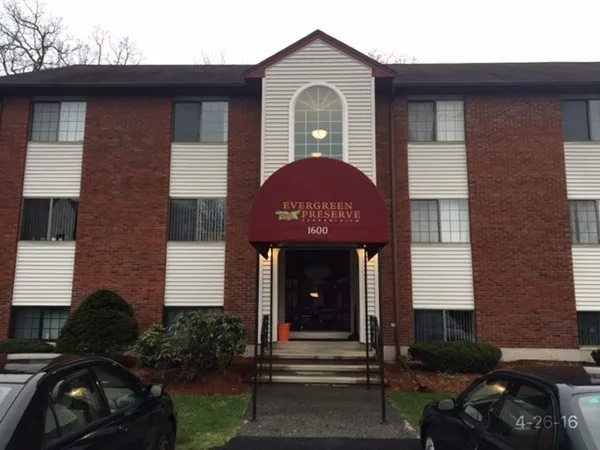 $254,900 | 1600 Skyline Drive, Unit 2, Lowell, MA 01854