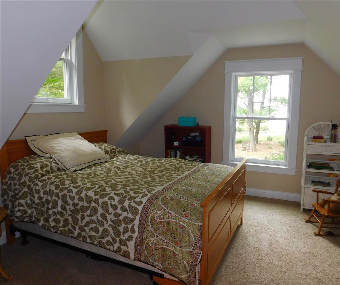 11171 Bluff Road Traverse City, MI 49686 - Photo 16 of 62 1877598-15.JPG