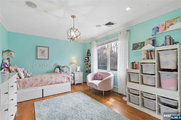 $1,585,000 | 50 Hemlock Drive, Paramus, NJ 07652