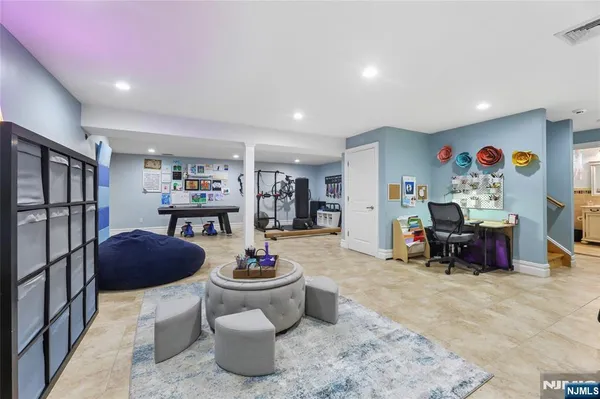 $1,585,000 | 50 Hemlock Drive, Paramus, NJ 07652