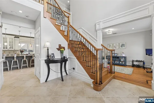 $1,585,000 | 50 Hemlock Drive, Paramus, NJ 07652