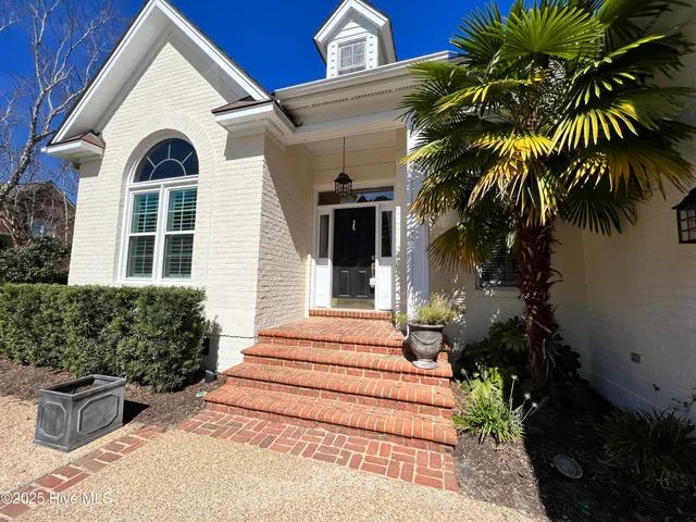 $4,250 | 719 Arboretum Drive, Wilmington, NC 28405