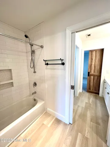 $4,250 | 719 Arboretum Drive, Wilmington, NC 28405