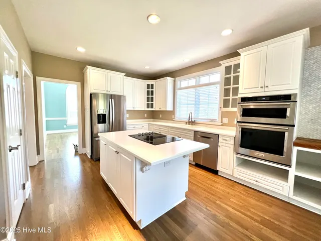 $4,250 | 719 Arboretum Drive, Wilmington, NC 28405