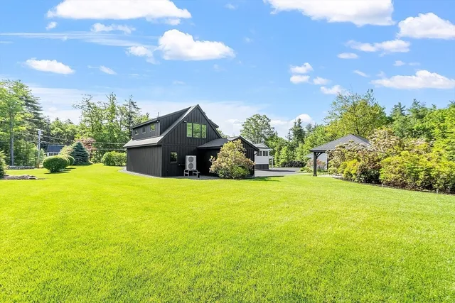 $899,900 | 481 West Townsend Road, Lunenburg, MA 01462