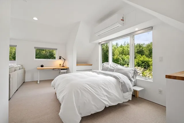 $899,900 | 481 West Townsend Road, Lunenburg, MA 01462