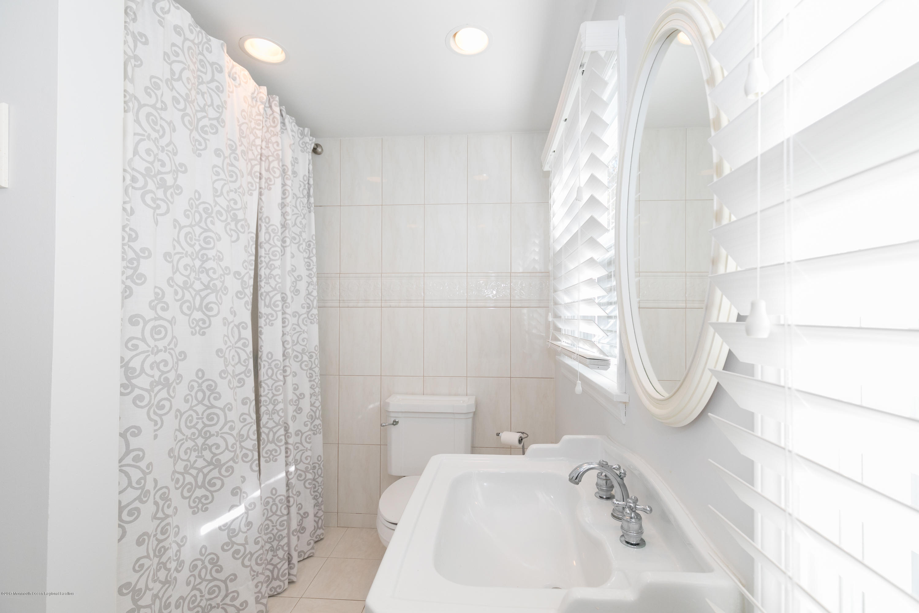 923 Woodview Road Brielle, NJ 08730 - Photo 27 of 50 Master Bath