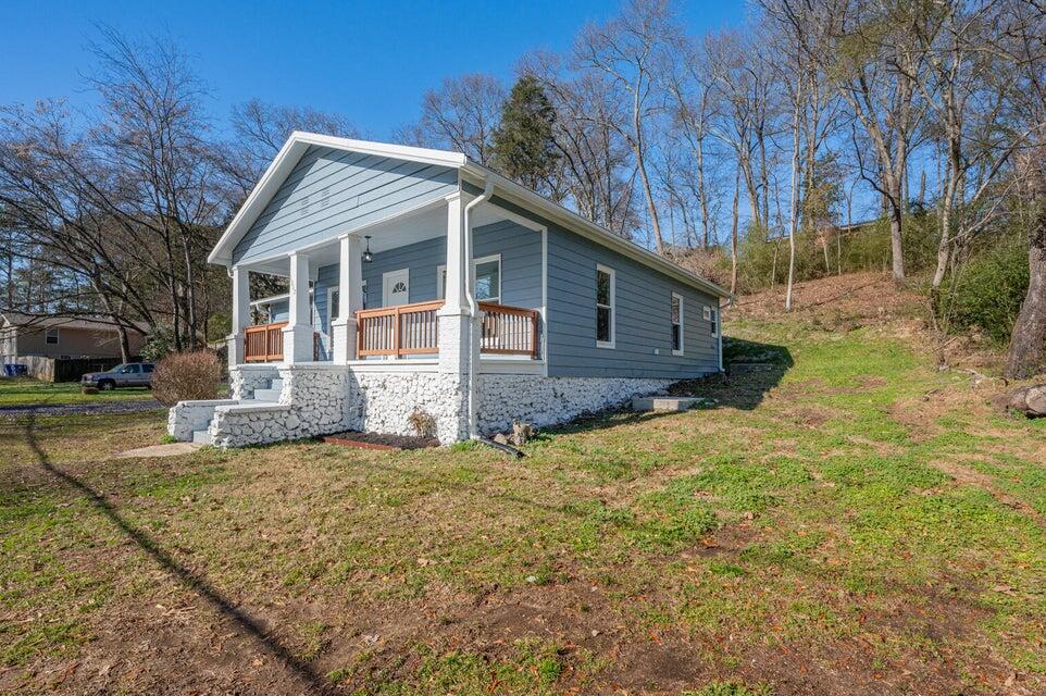 1317 Gadd Road Hixson, TN 37343 - Photo 2 of 24 20241231063126667336000000-o