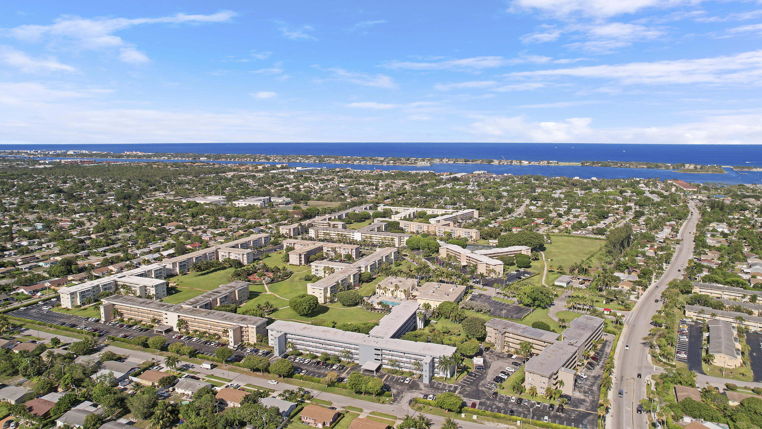 2400 Northeast 1st Lane, Unit 1020 Boynton Beach, FL 33435 - Photo 31 of 34