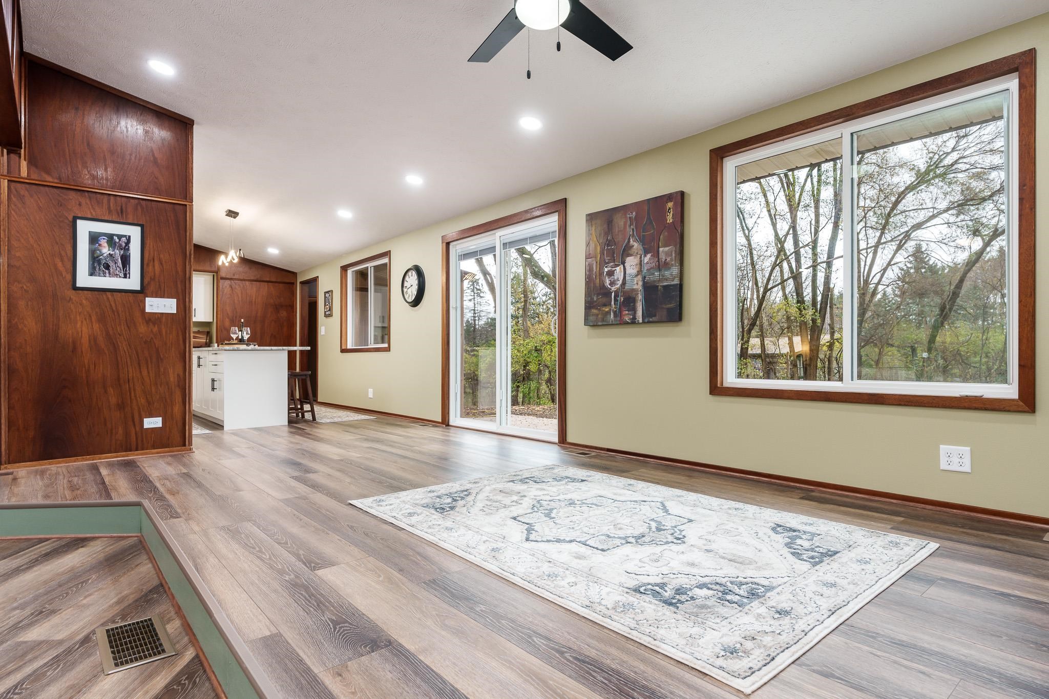8279 McCurry Road Roscoe, IL 61073 - Photo 7 of 42 Gallery Image 7