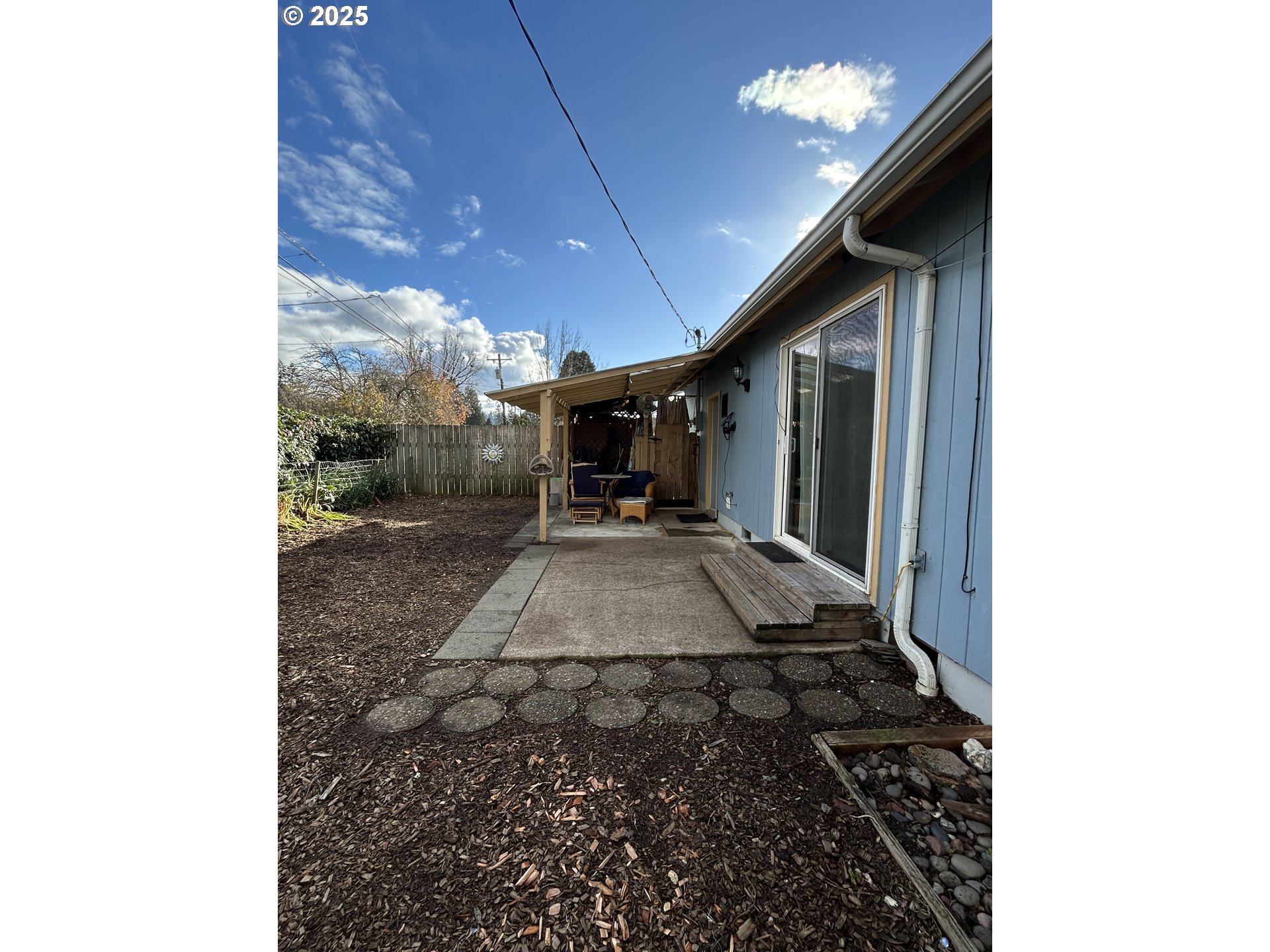 1205 Mill Street Springfield, OR 97477 - Photo 22 of 28