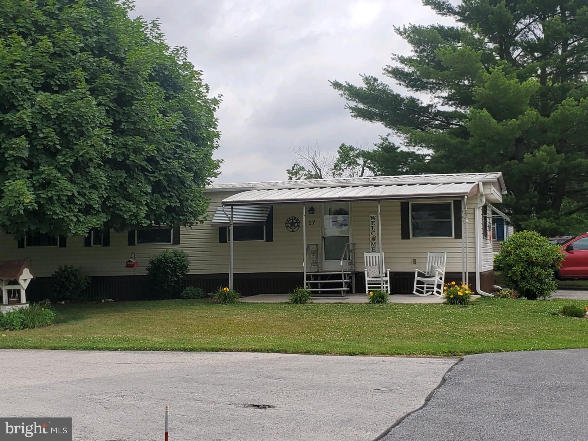 2160 Hanover Road, Unit 17 Gettysburg, PA 17325 - Photo 1 of 17