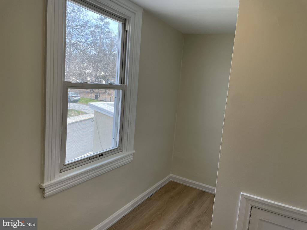 201 Simpson Road Ardmore, PA 19003 - Photo 18 of 37 a small space with a window