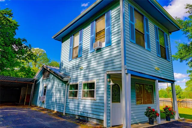 $220,000 | 389 Hillcrest Circle, Gordonville, TX 76245