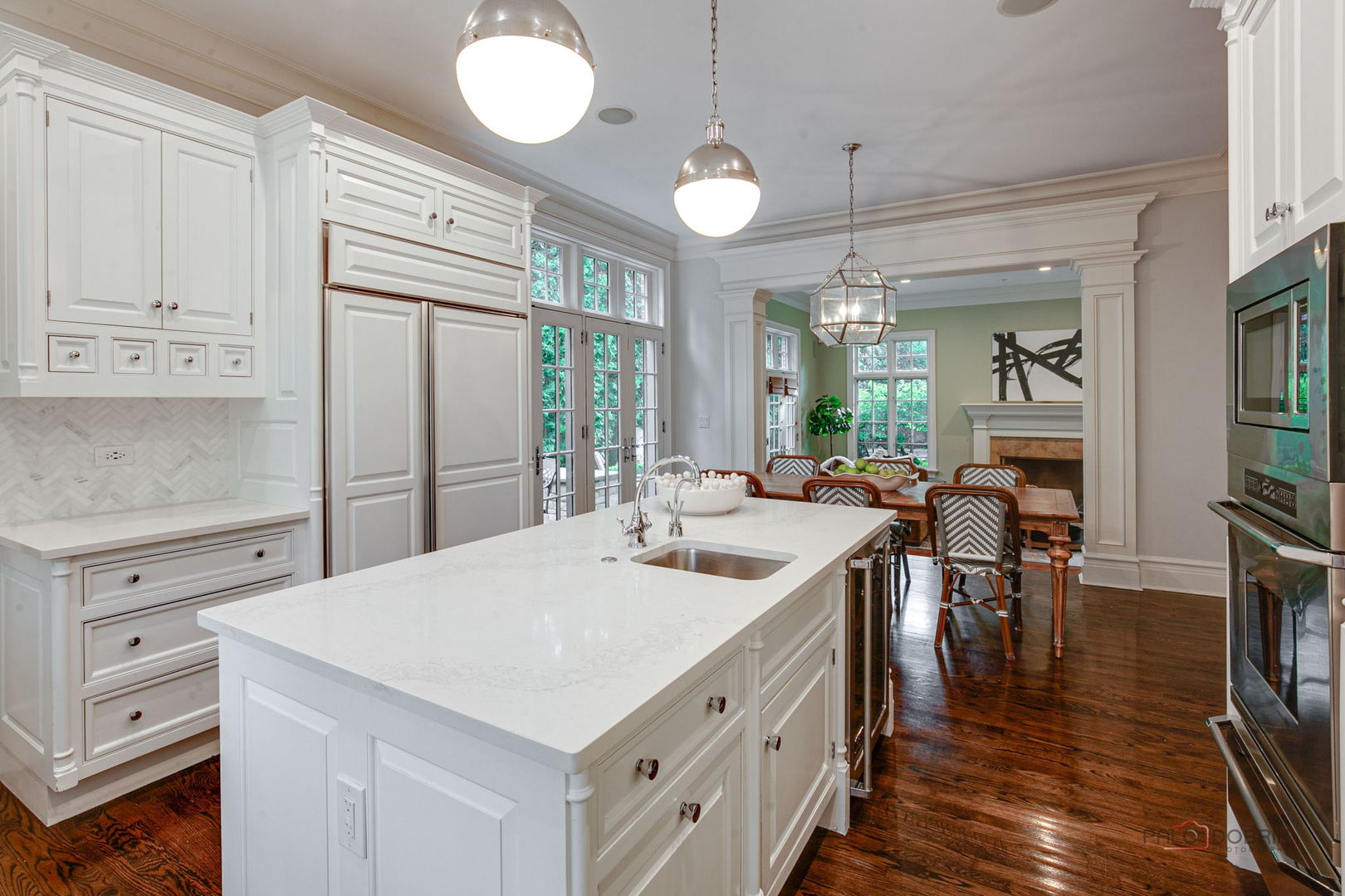 30 South Sheridan Road Lake Forest, IL 60045 - Photo 13 of 47