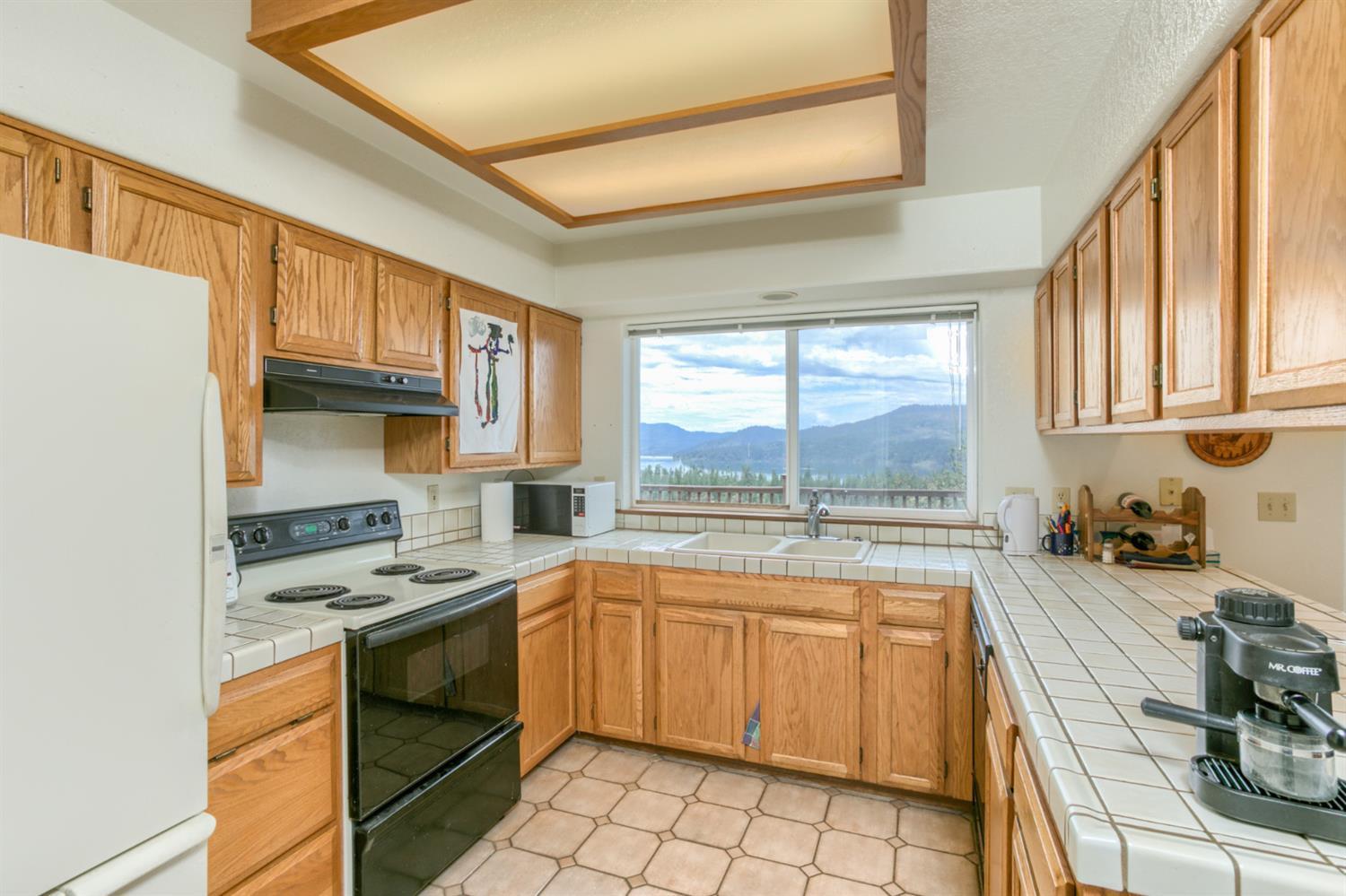 2516 Lewis Road Prospect, OR 97536 - Photo 4 of 33 Additional Photo