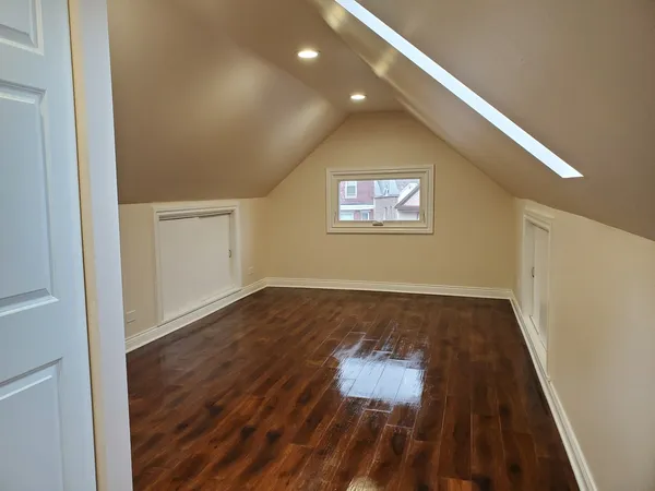 $2,475 | 4130 North Monticello Avenue, Unit 2, Chicago, IL 60618