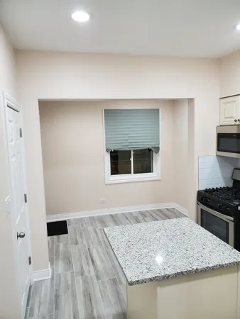 $2,475 | 4130 North Monticello Avenue, Unit 2, Chicago, IL 60618