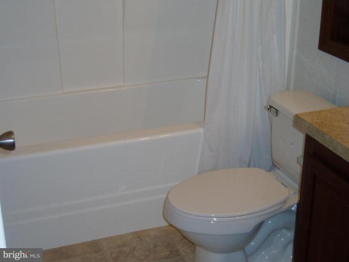 1319 Evering Avenue Rosedale, MD 21237 - Photo 9 of 15 2nd full bathroom. Nice soaking tub!!
