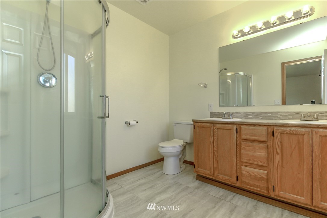5903 Cherokee Loop Southeast Lacey, WA 98513 - Photo 29 of 38 Gallery Image 29